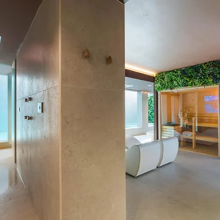 Castalia Vila Custonaci