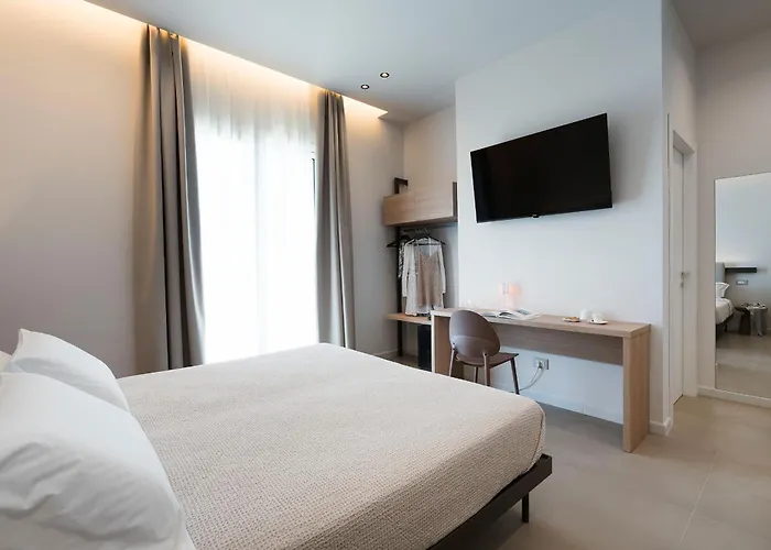 Castalia 库斯托纳奇