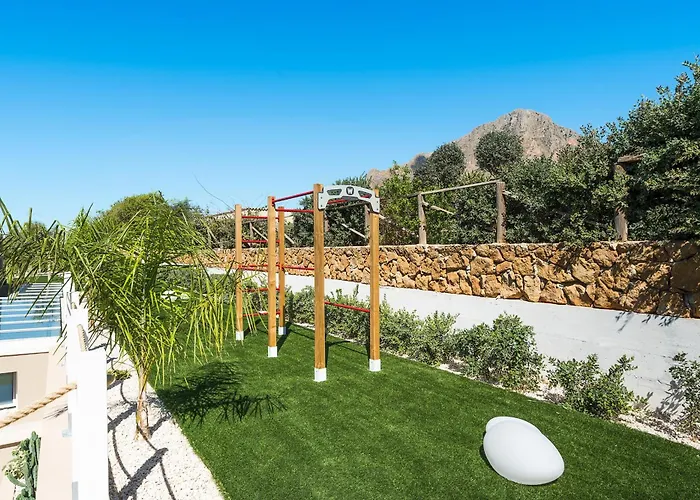 Castalia 库斯托纳奇